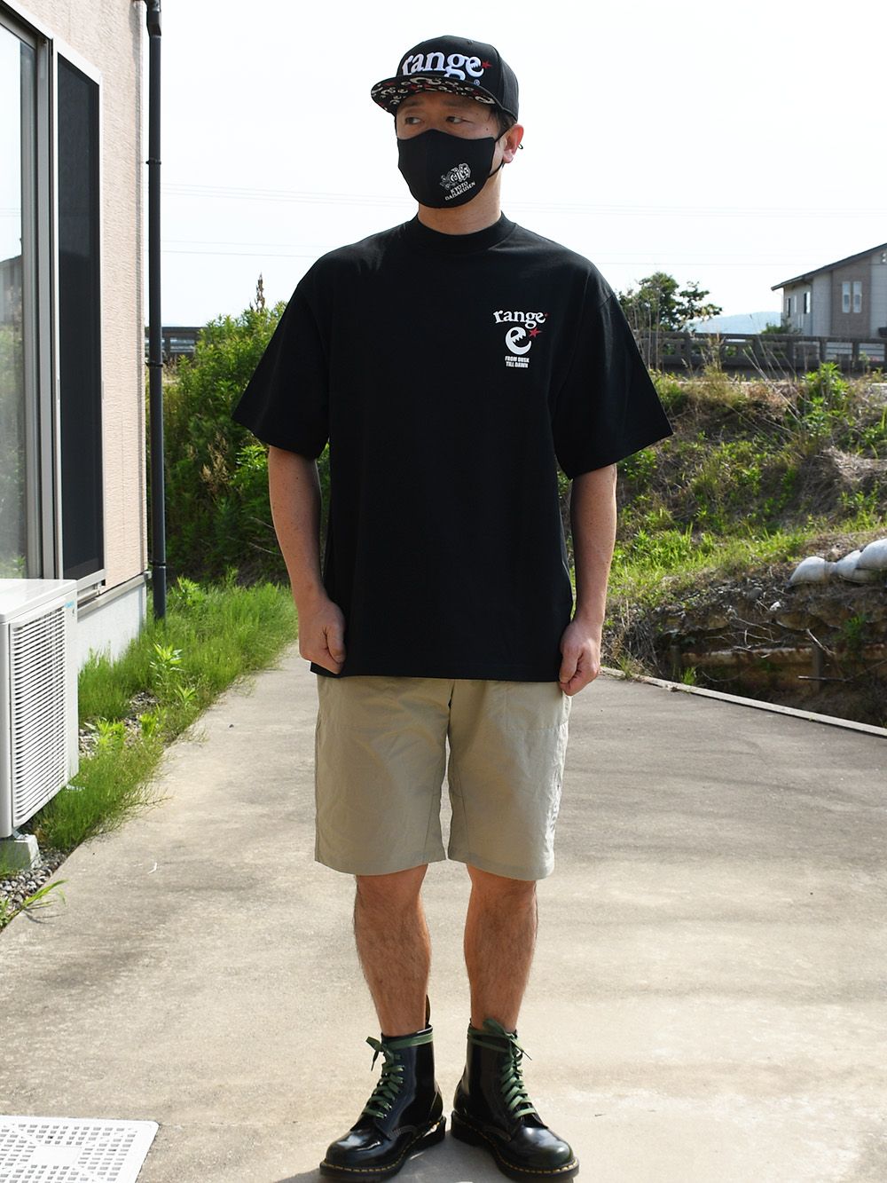 rg THE Truth of the Universe s/s tee