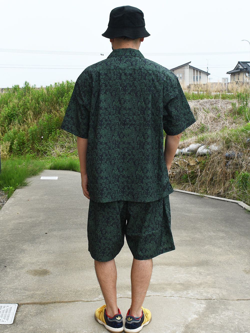 FACE IN THE CROWD DRY SS-SHIRTS