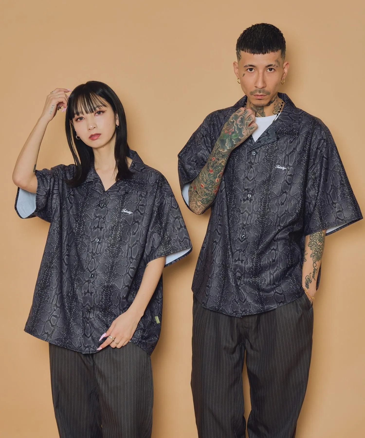 Essential open collar shirt