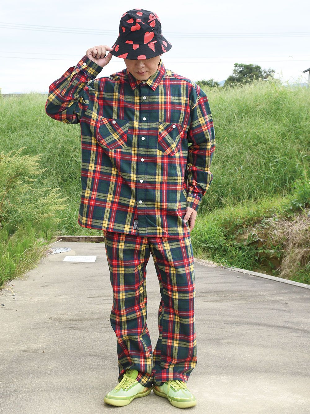 CHECK FLARE-PANTS