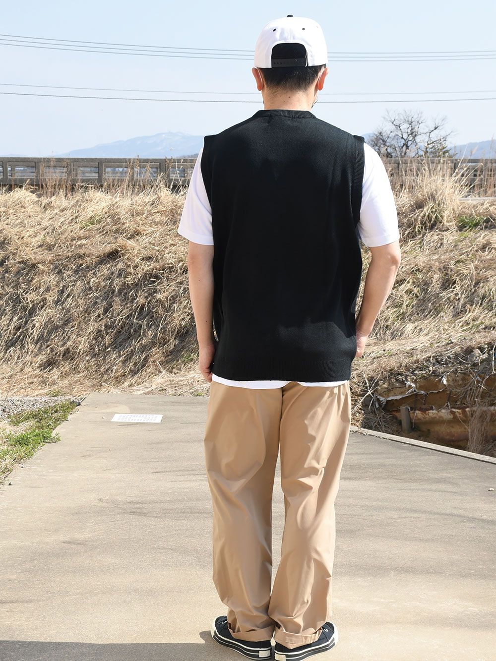 KNIT VEST - A.C. Brand