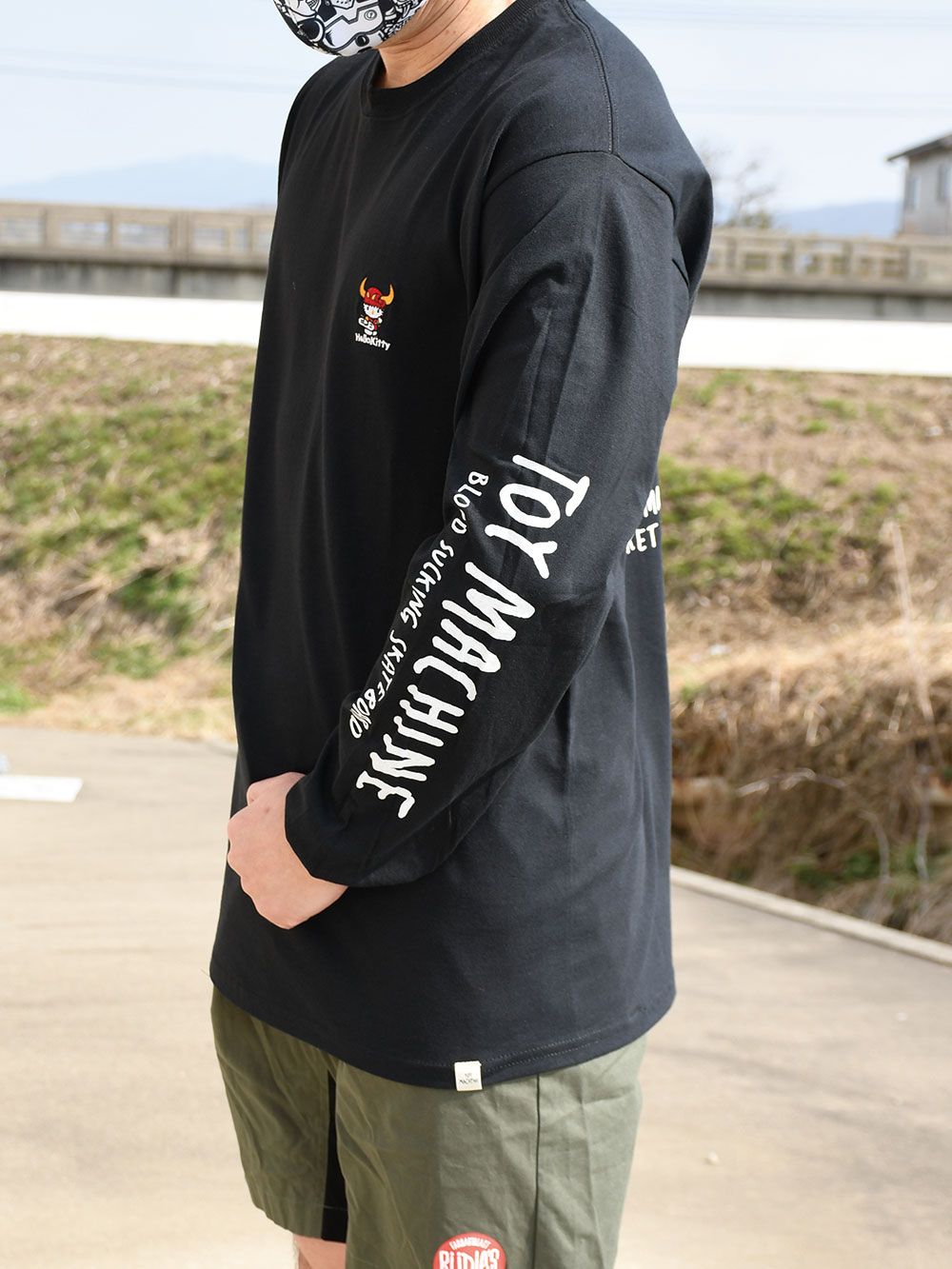 TOYMONSTER KITTY EMBROIDERY LONG SLEEVE-TEE