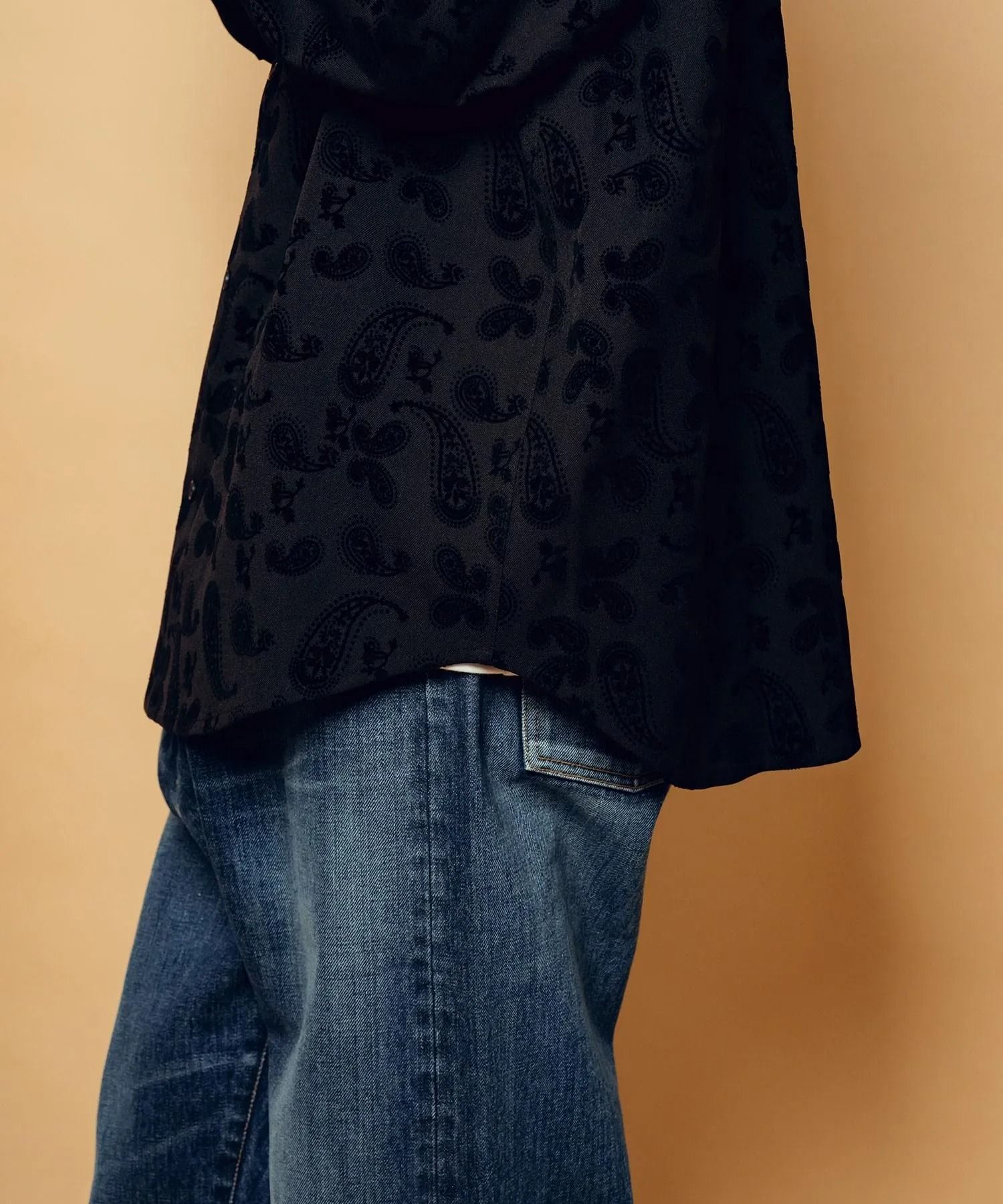 Flocky paisley shirt