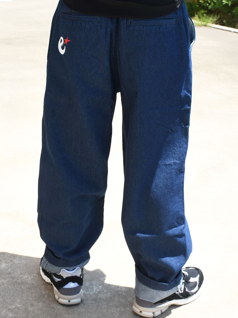 rg pin tuck denim pants