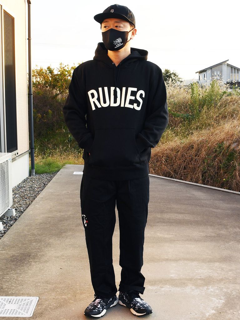 明るいところでも暗所でも存在感あり！