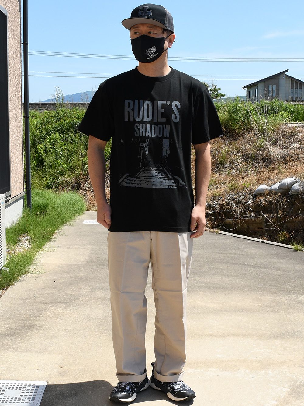 SLUM -SS TEE