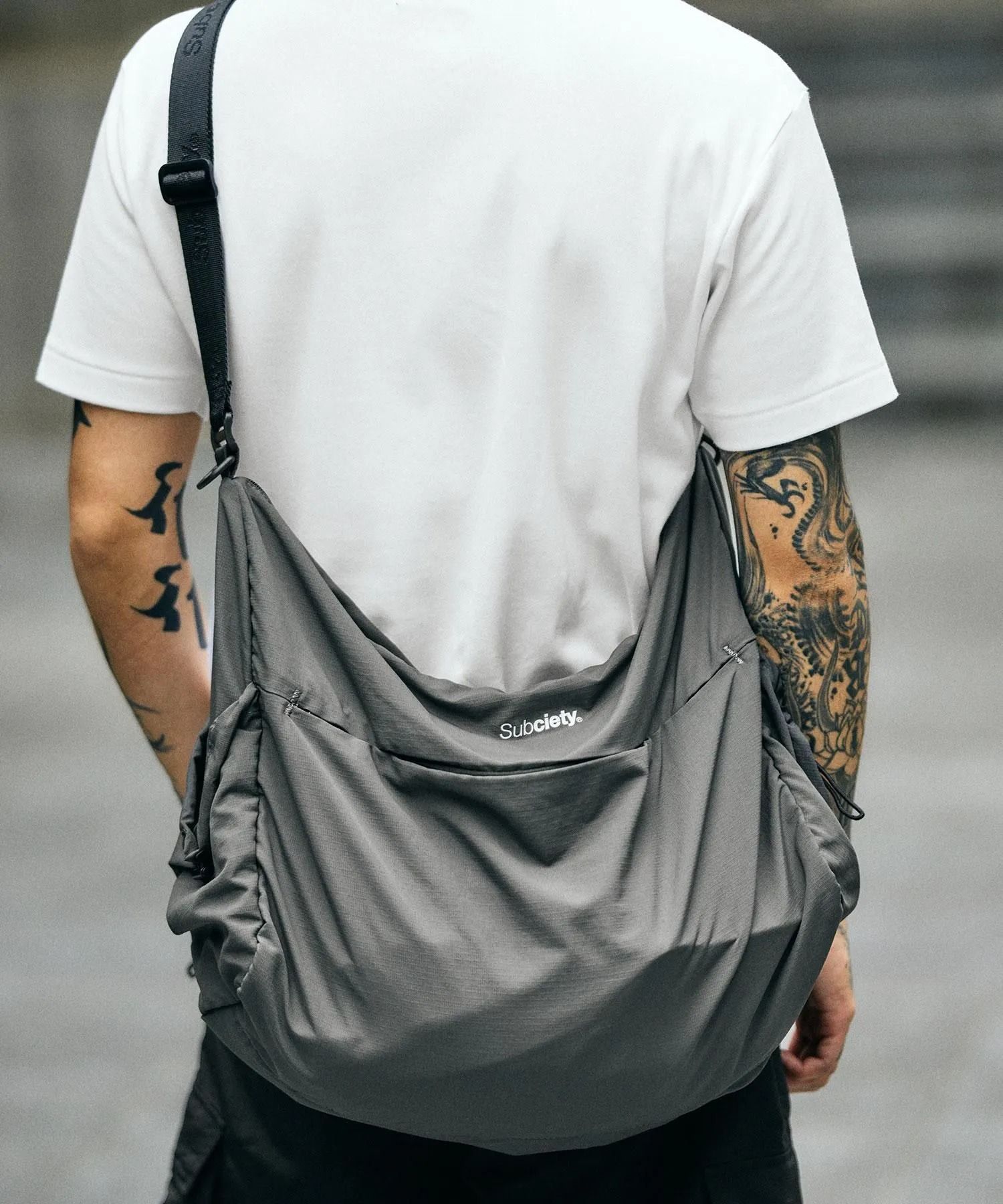 Nylon shoulder bag