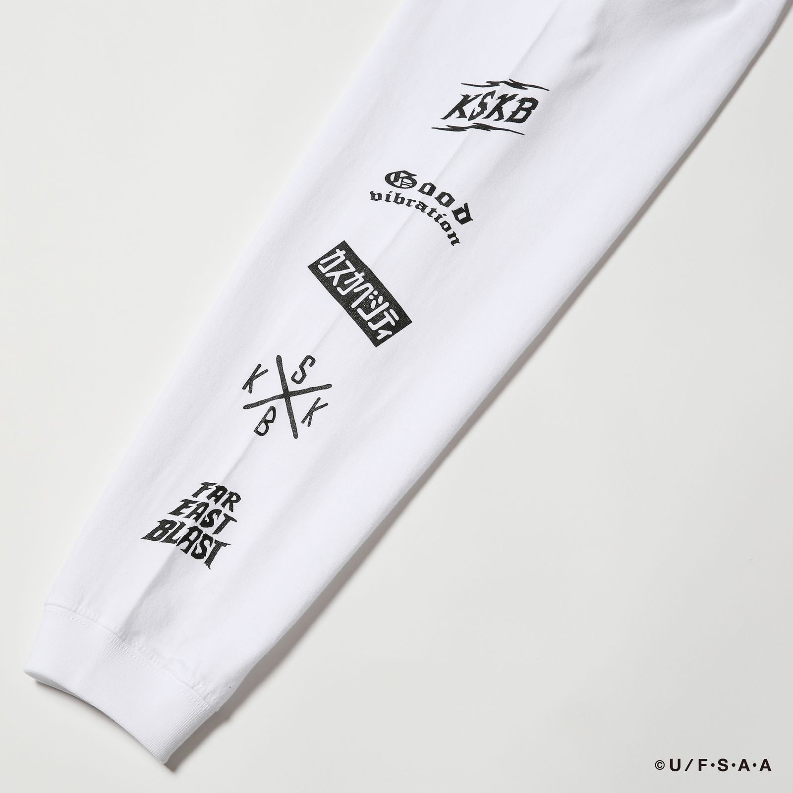 RUDIE'S×CRAYON SHINCHAN LOOK OUT LS TEE