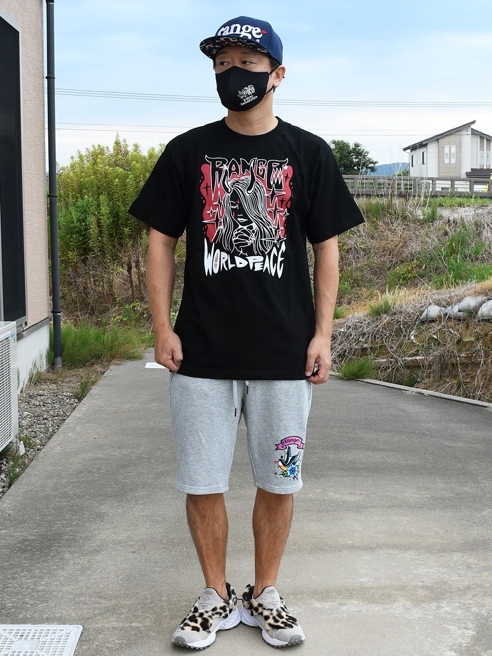 Praying Devil girl s/s tee