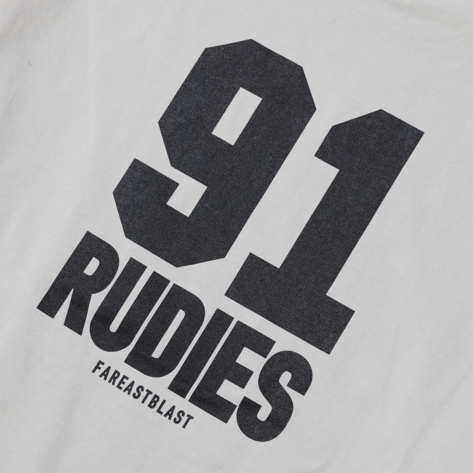 PASTE BIGSILHOUETTE LS-TEE