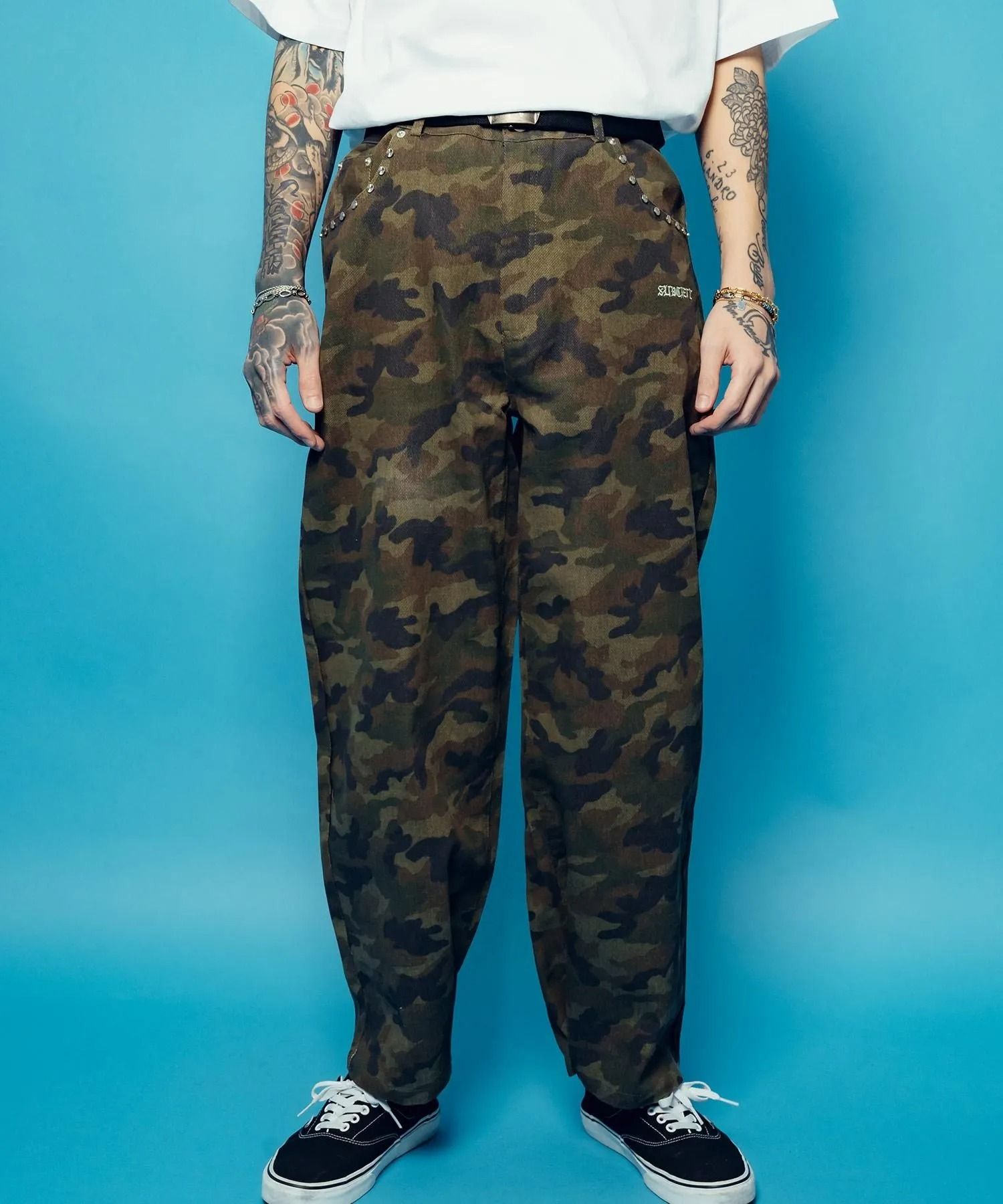 Camouflage baggy pants