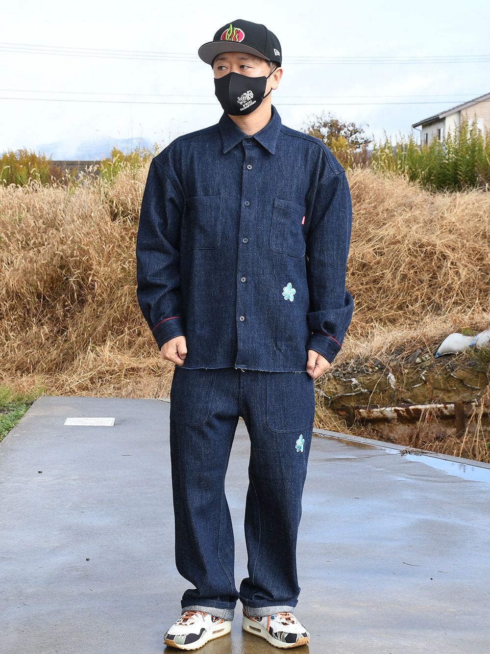 FLOWER DYED DENIM-SHIRT