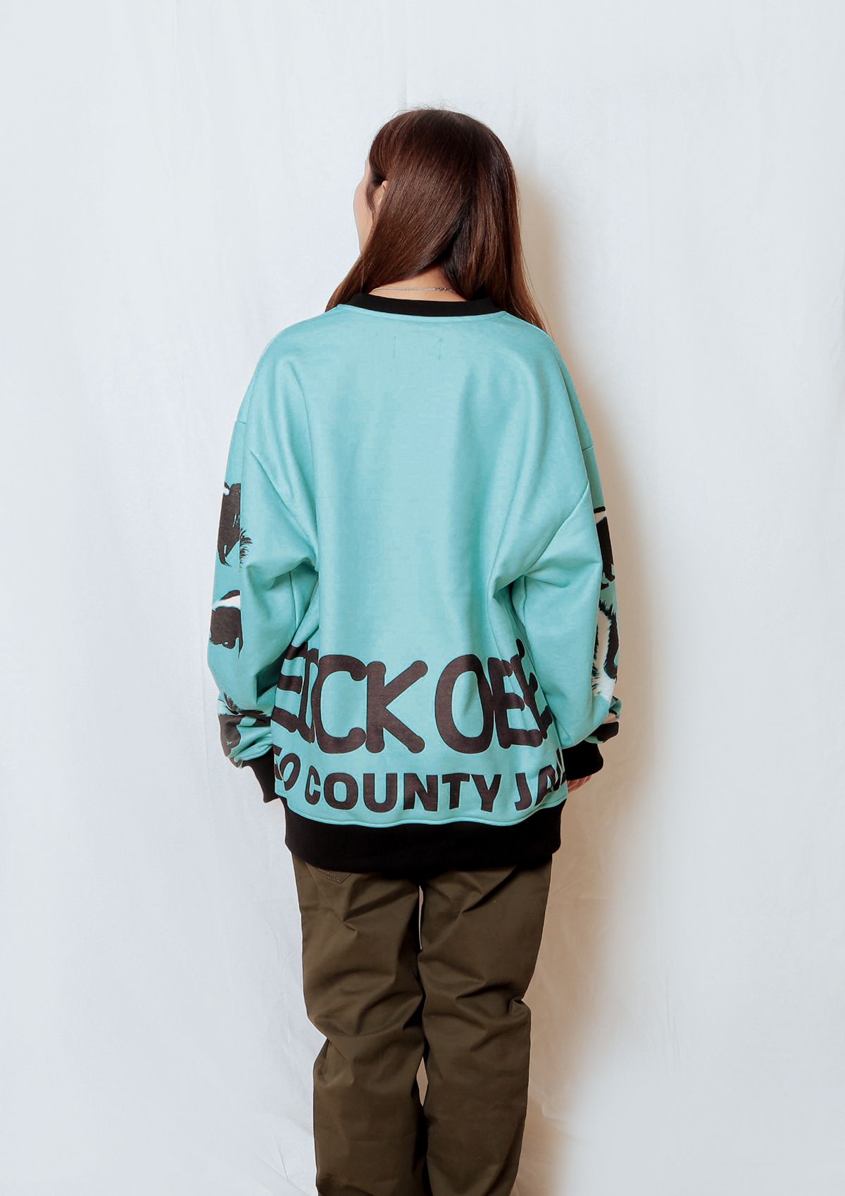 PATTERNED ALL OVER CREW - Skunks