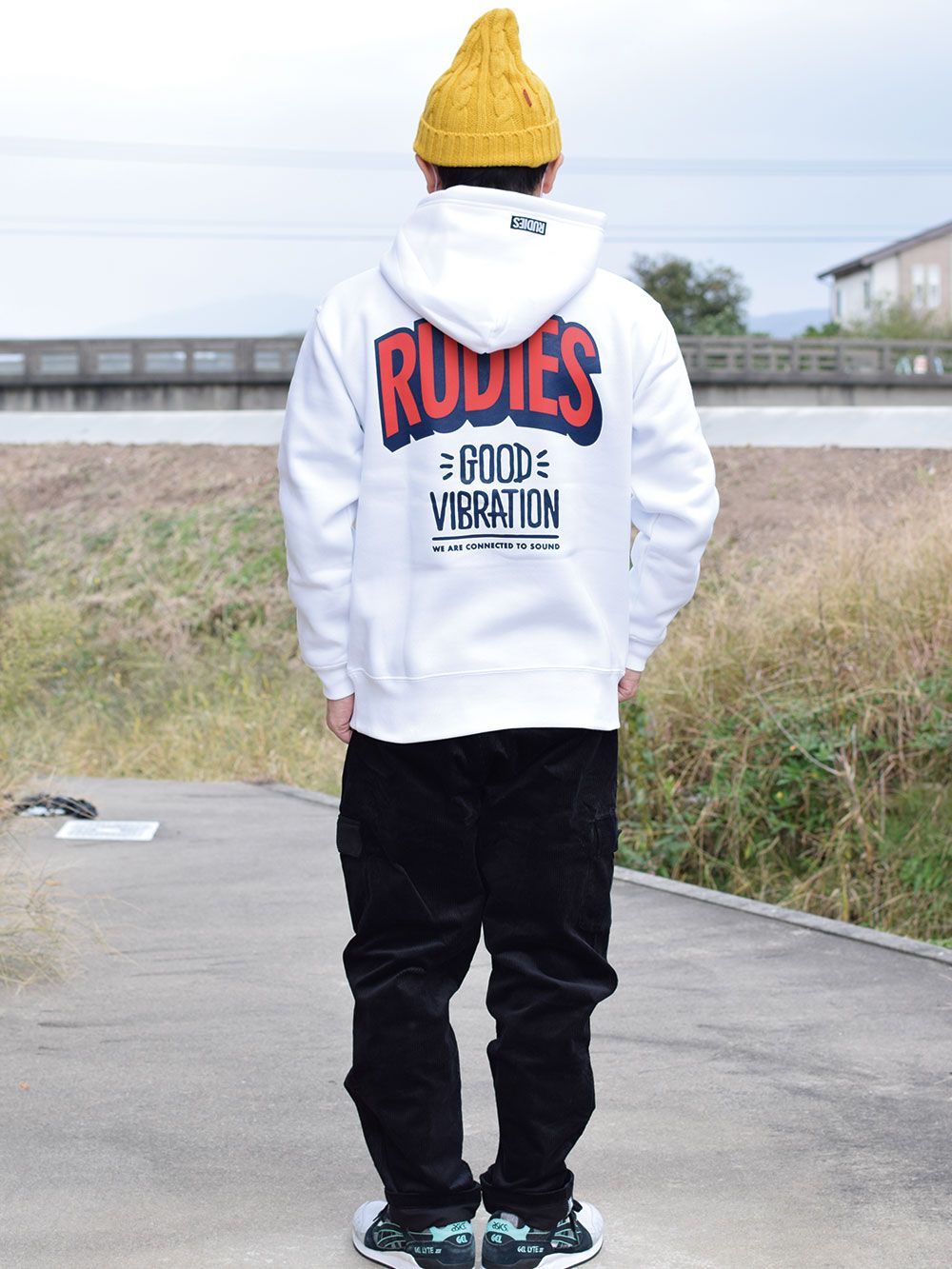 GOOD VIBRATION HOOD-SWEAT