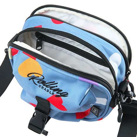 RC x KiU SQUARE POUCH