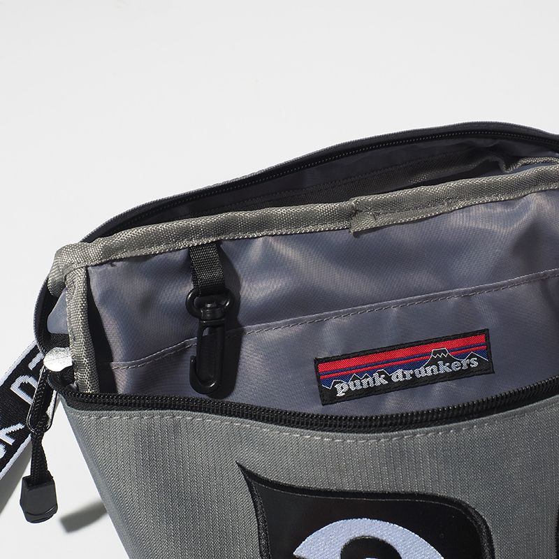 あいつ目ウエストBAG