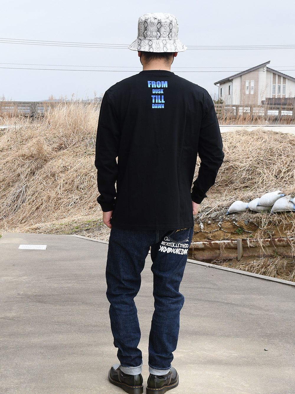 rg beauty gradation2 LS tee