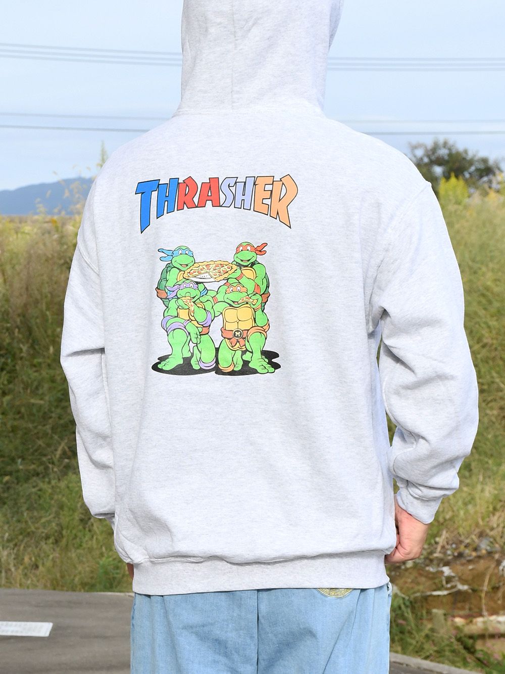 平置き寸法THRASHER×THE TURTLES プルオーバーフーデイ - www.nepsido.rs