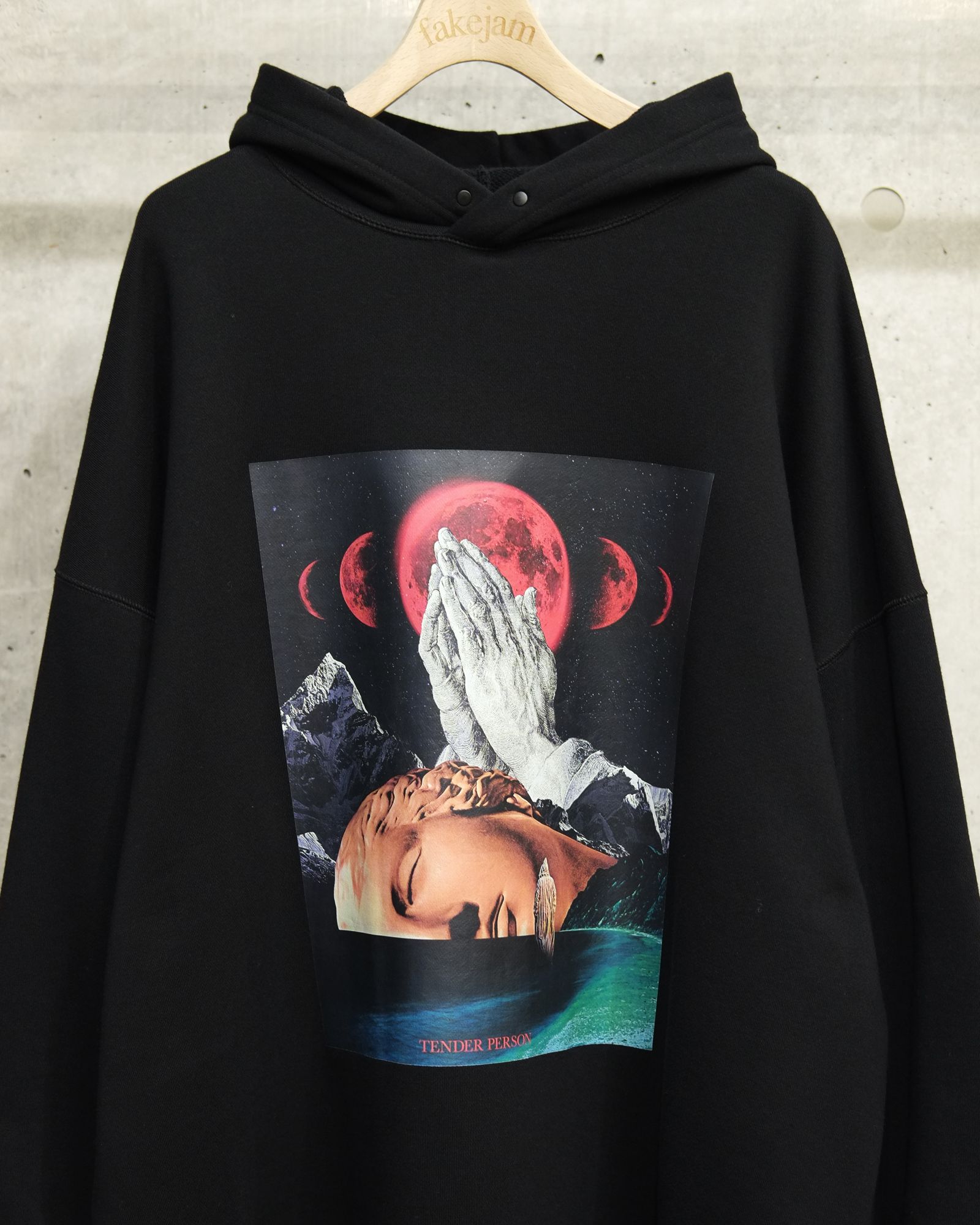 Gatsyo Hoodie