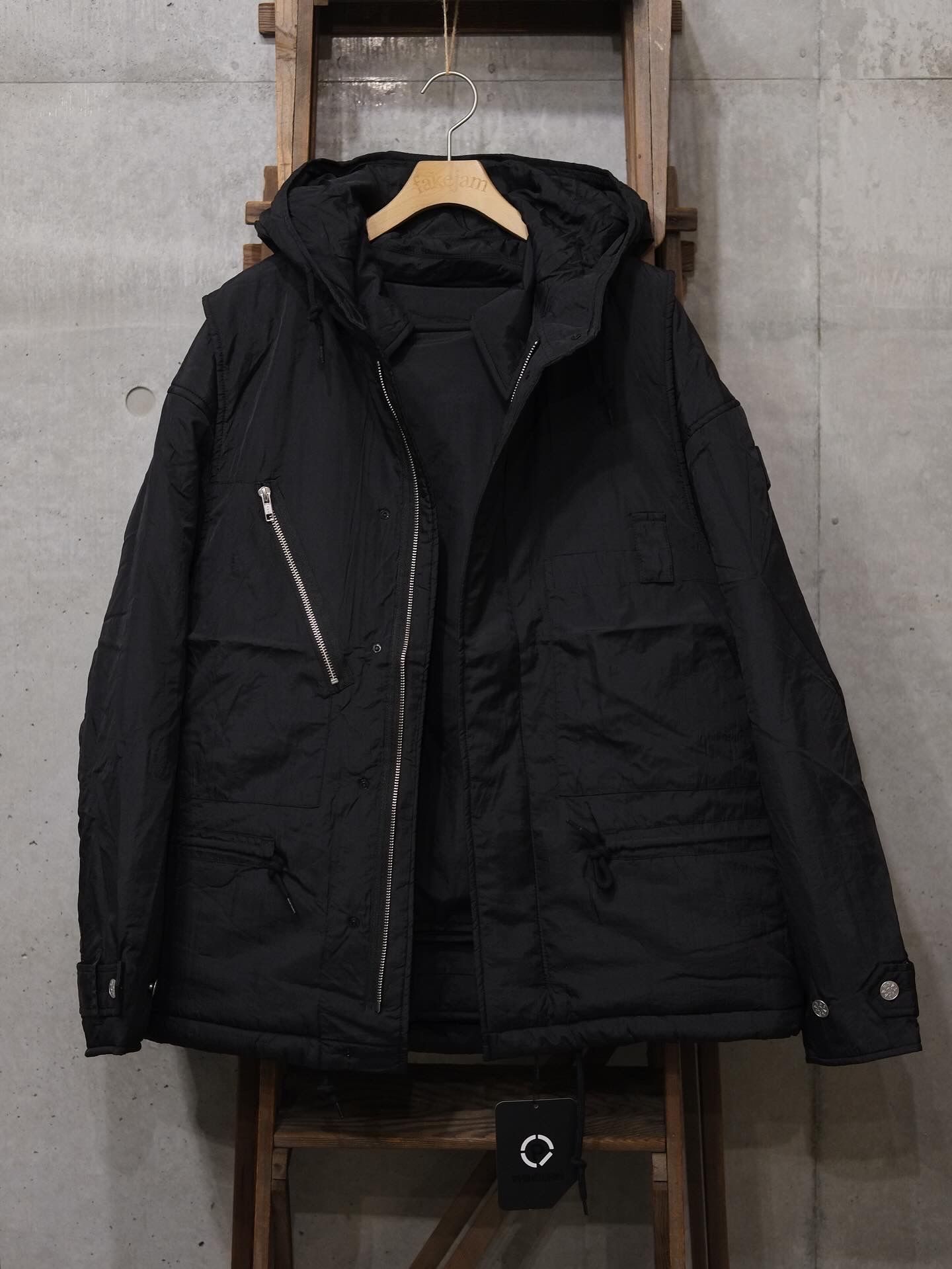 Double Cushy Hooded Jacket