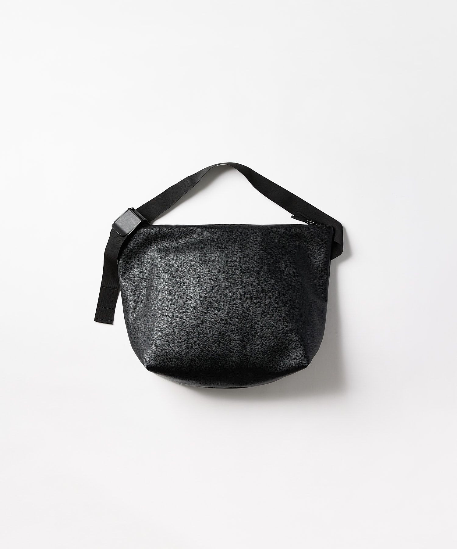LEATHER MESSENGER BAG / レザー メッセンジャーバッグ / ブラック /  MTM-BG-0304-25-D
