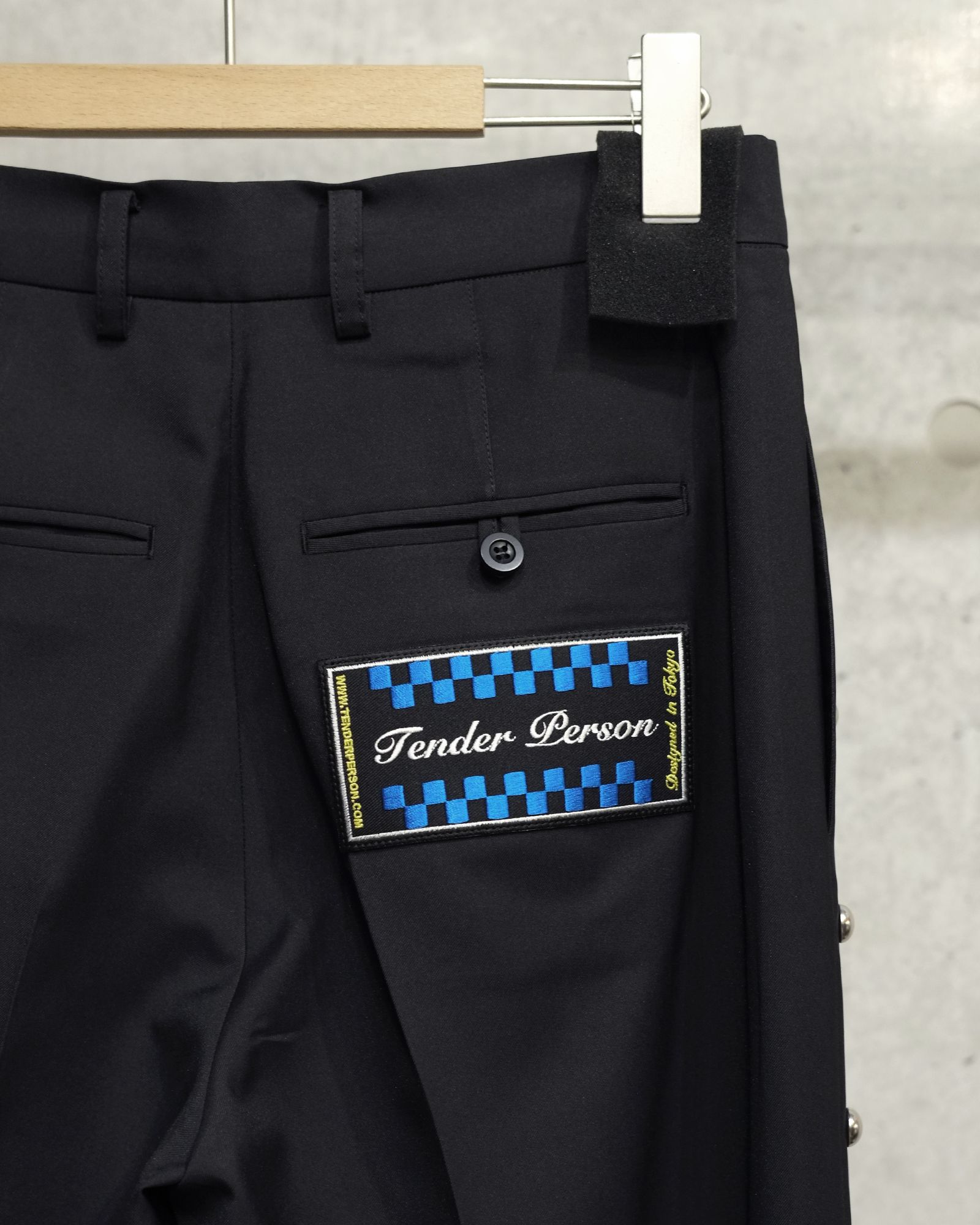 TENDER PERSON - Ball Studs Wide Slacks Pants | fakejam