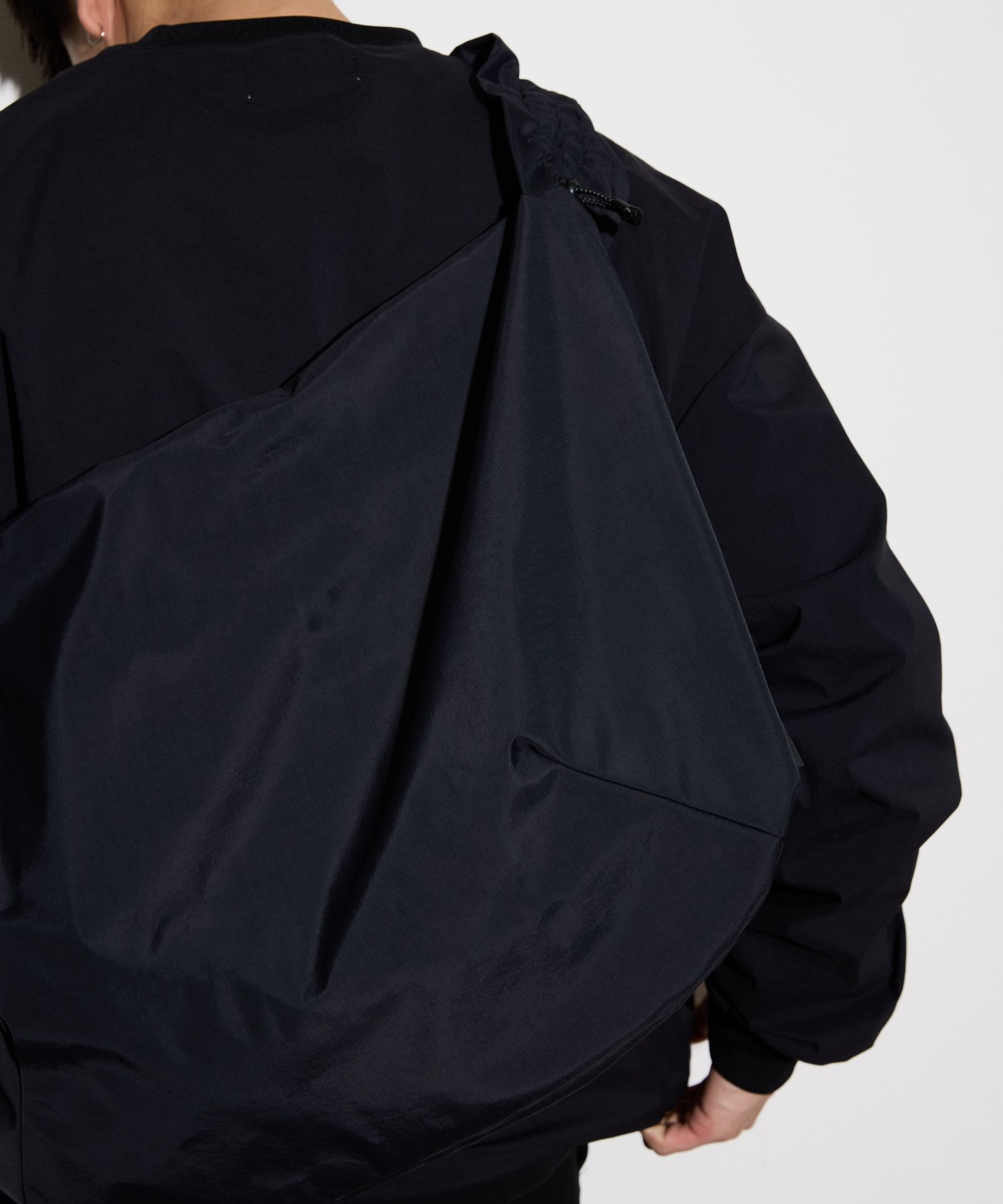 GATHER MESSENGER BAG / ギャザー メッセンジャーバッグ / ブラック /  MTM-BG-0372-26-A