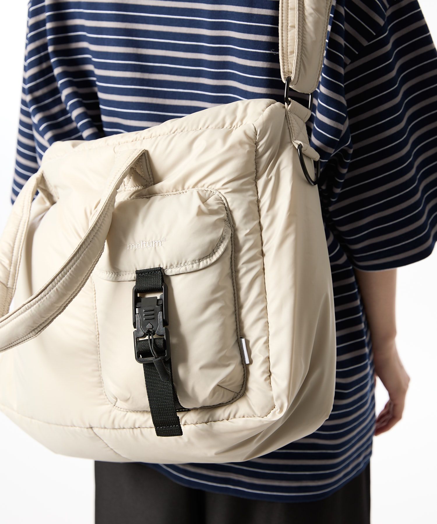 PADDING SHOULDER BAG / パディング ショルダーバッグ / ライトグレー / MTM-BG-0316-25-C