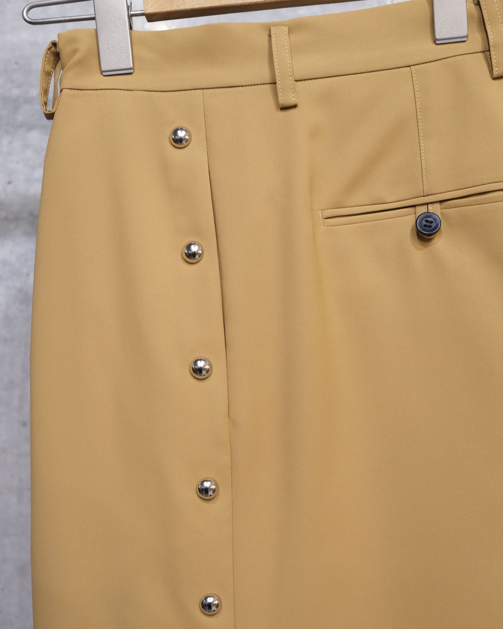 TENDER PERSON - Ball Studs Wide Slacks Pants | fakejam