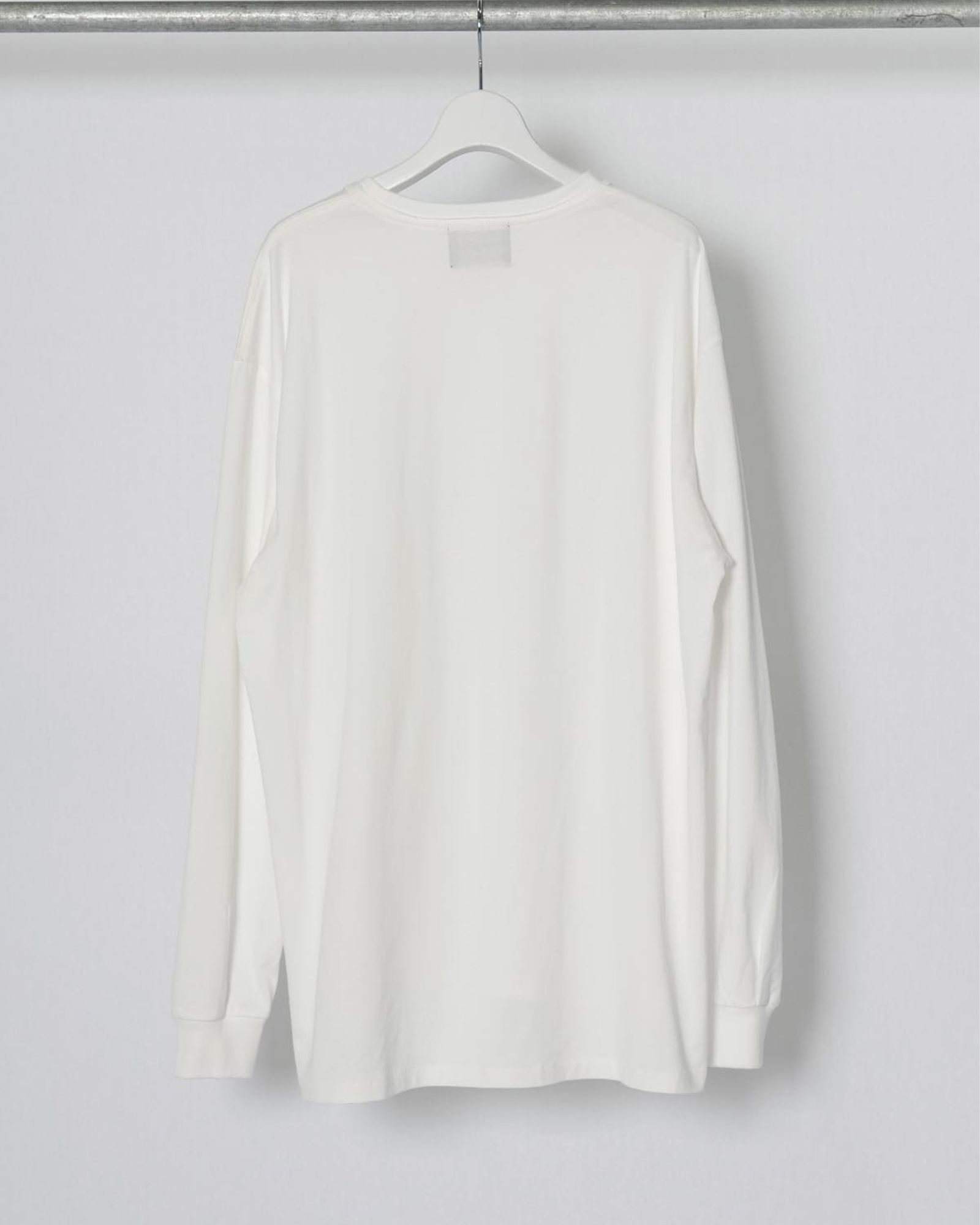 GRAPHIC LONG T-SHIRTS “RE-ACTION”