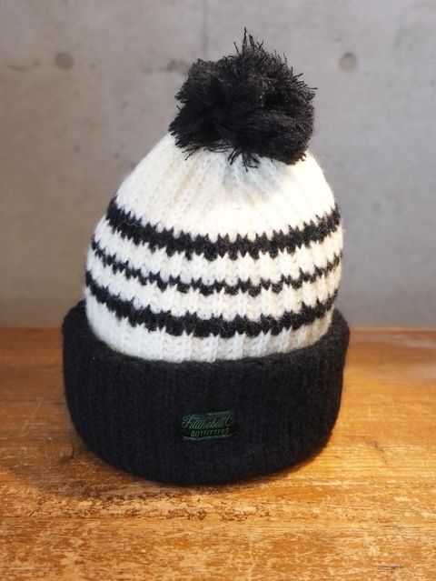Pom Pom Beanie