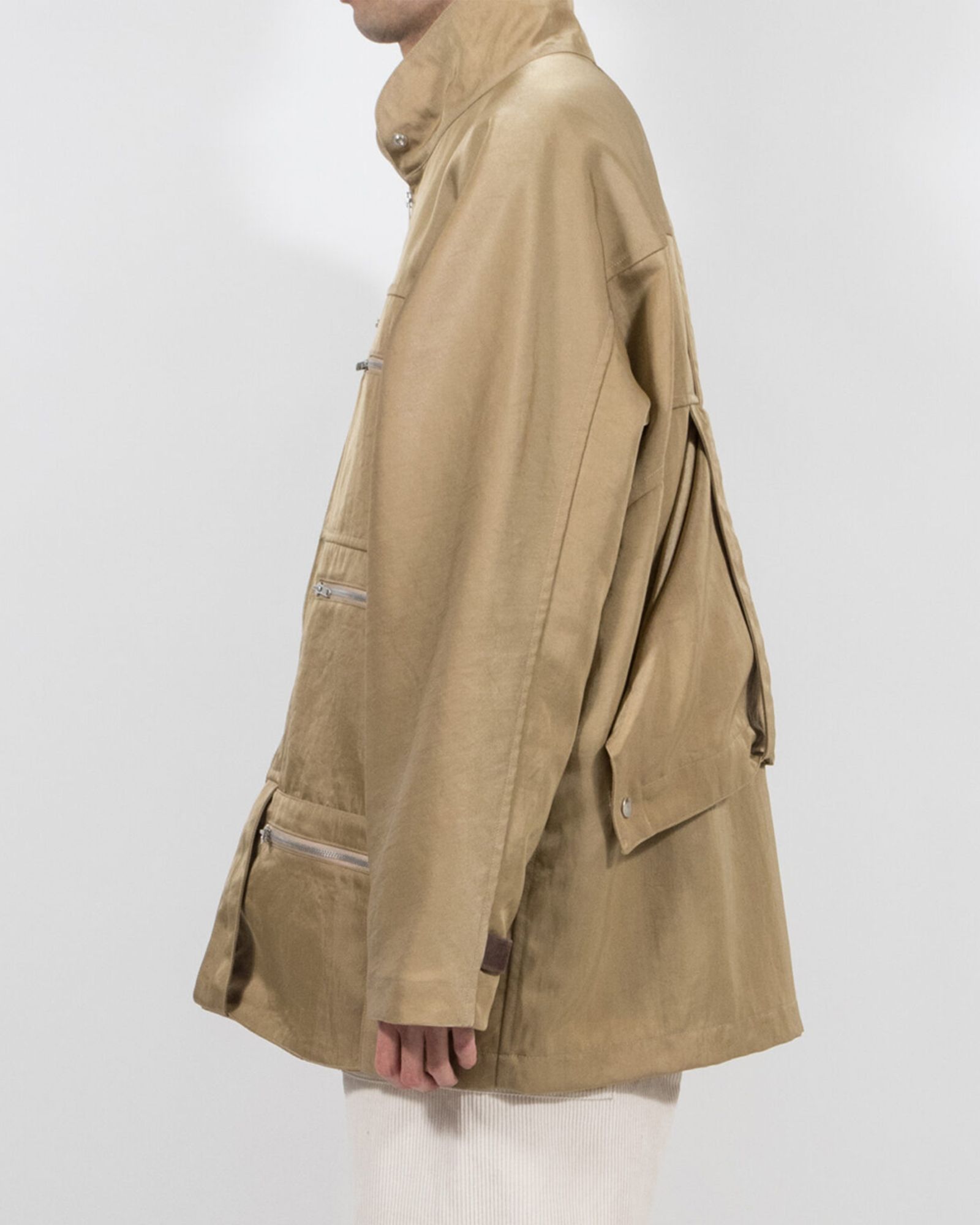 Moving Jacket