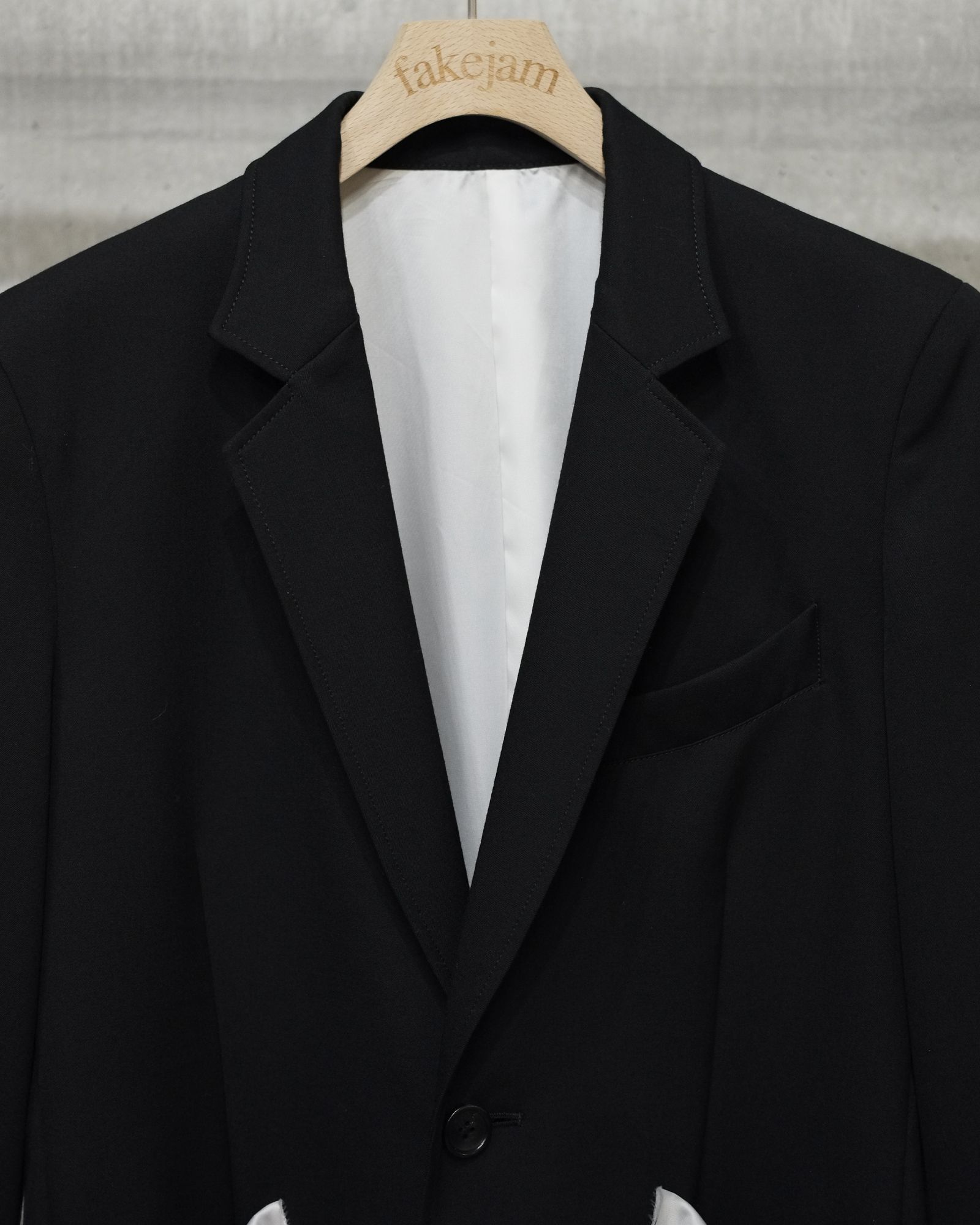 Classic short jacket