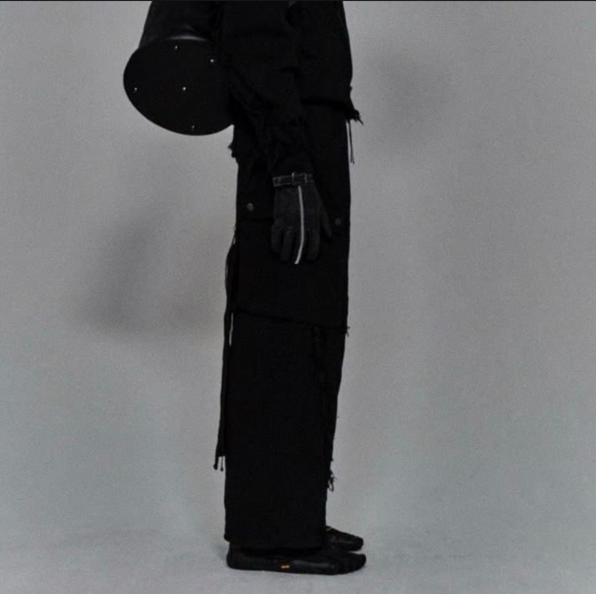 Slash Seam Twist Cargo Jeans(AFTER BLACK)