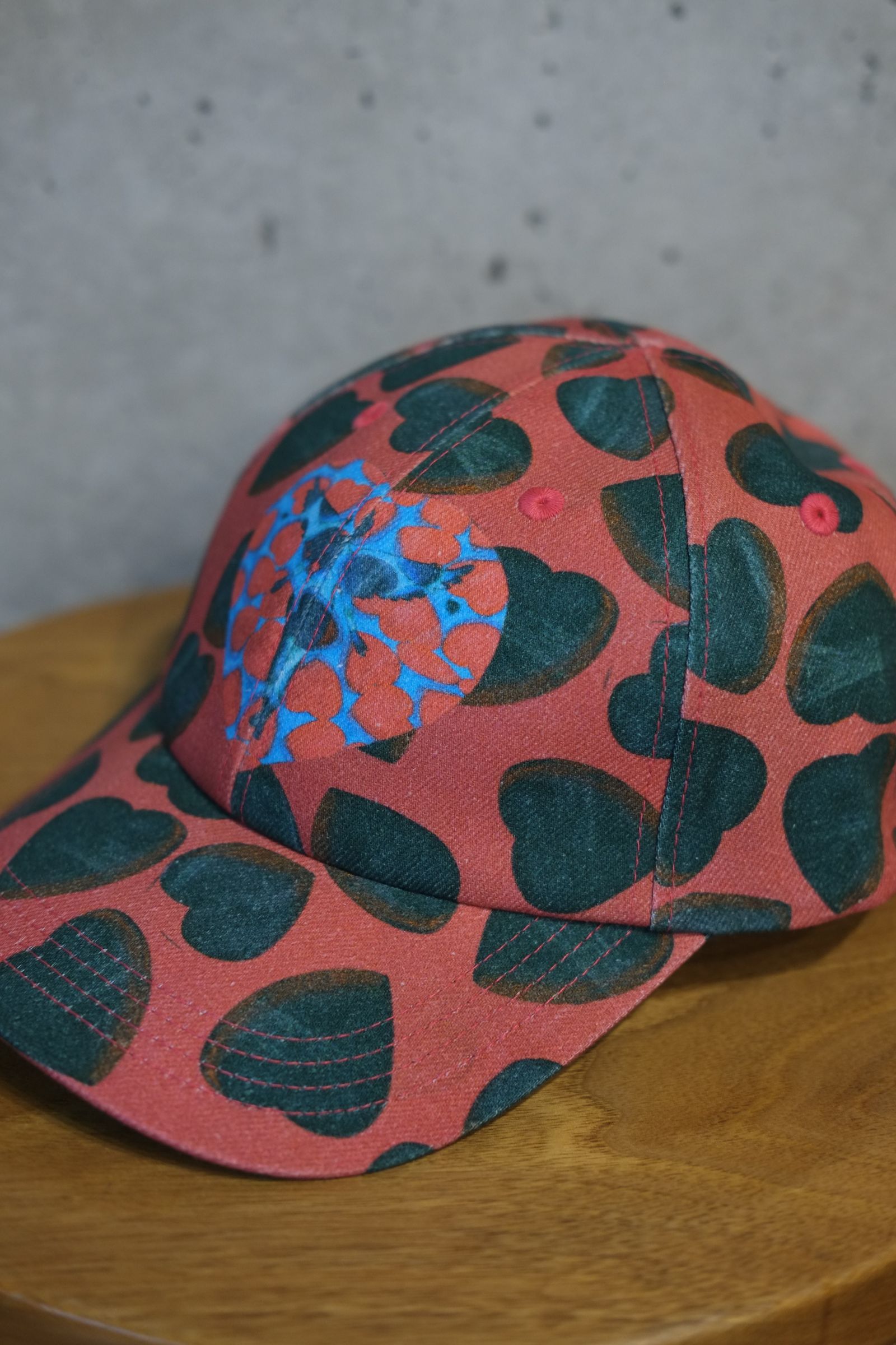 Art Replica Cap