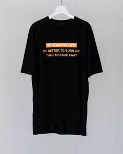 Graphic T-Shirts "SCREAMING LIFE"