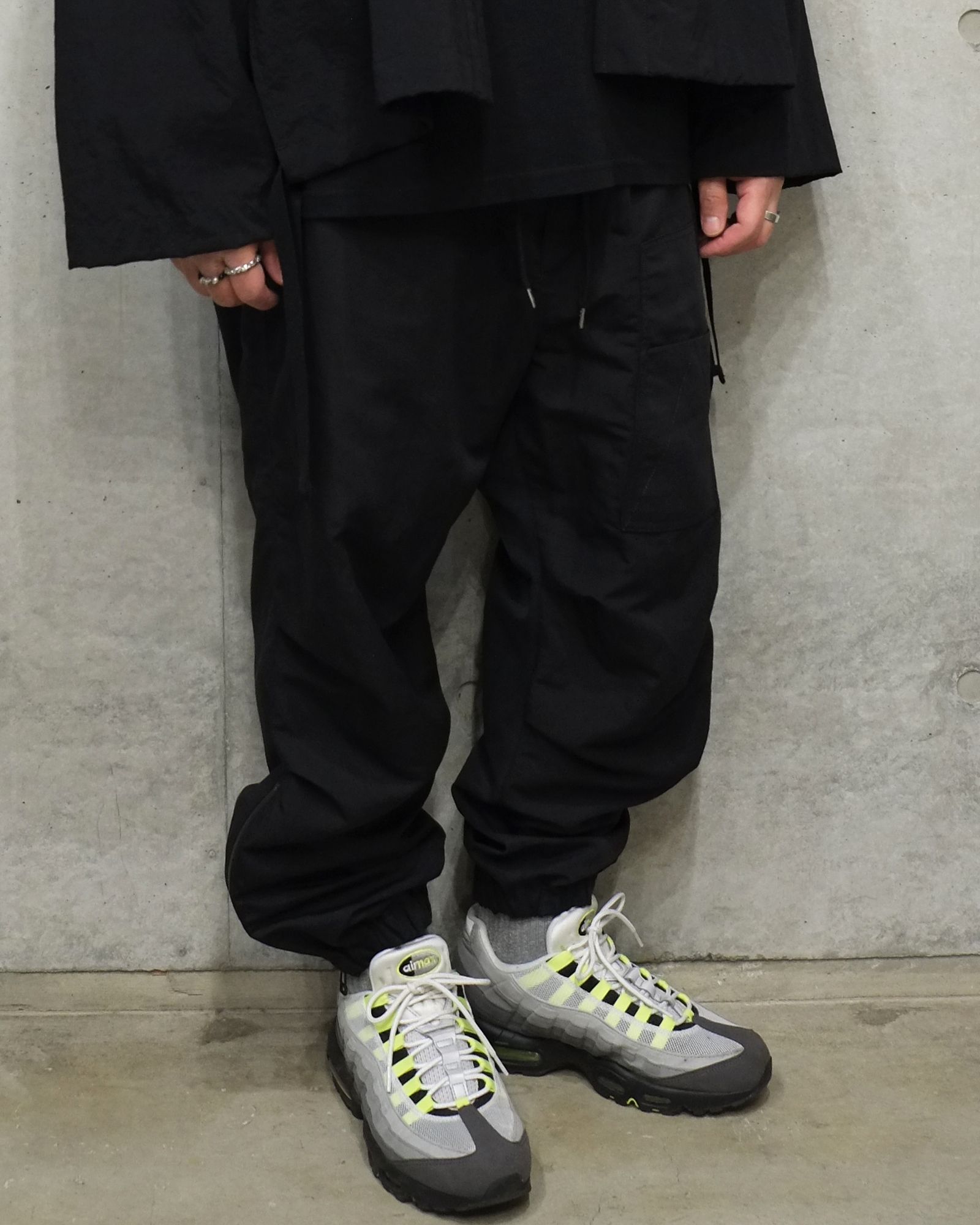 ANEI - Sidezip Tech Jogger 