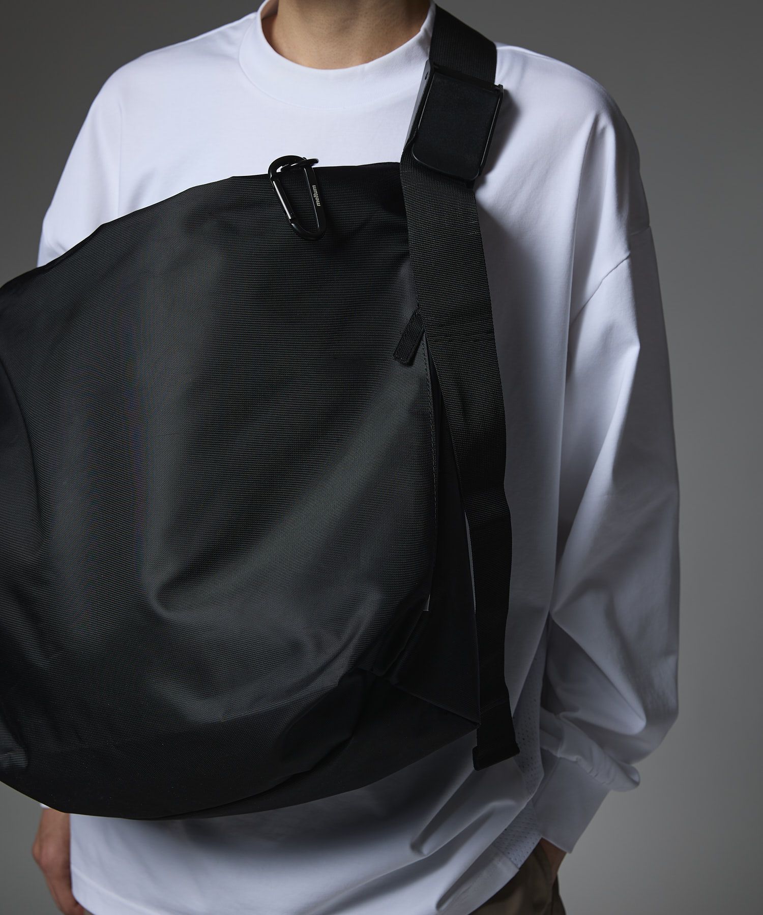 NYLON MESSENGER BAG / ナイロン メッセンジャーバッグ / ブラック /  MTM-BG-0104-23-A