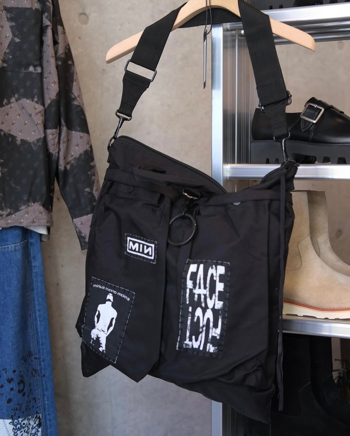 デニムボーンバッグ　skeleton printed shoulderbag　3 デニムボーンバッグ skeleton printed shoulderbag 3 - メルカリ