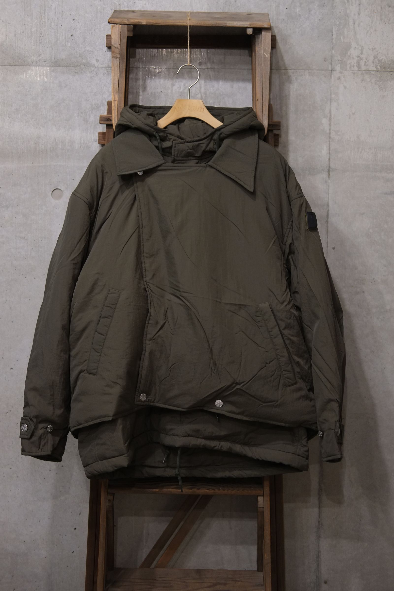 Double Cushy Hooded Jacket