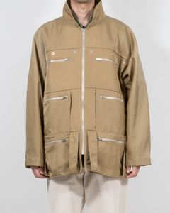 Moving Jacket