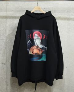 Gatsyo Hoodie