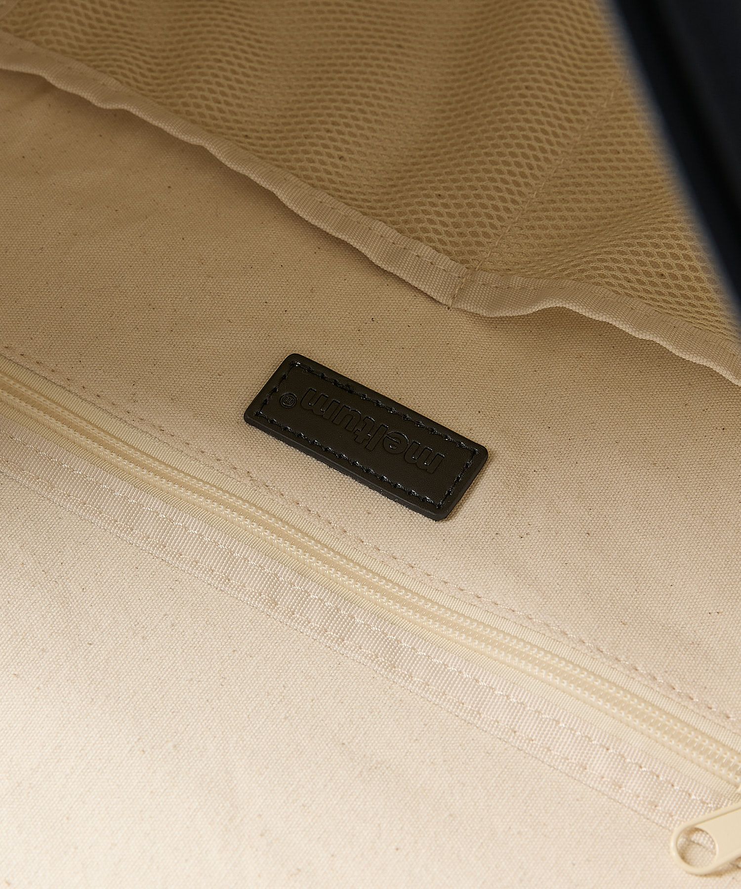 LEATHER MESSENGER BAG / レザー メッセンジャーバッグ / ブラック /  MTM-BG-0304-25-D