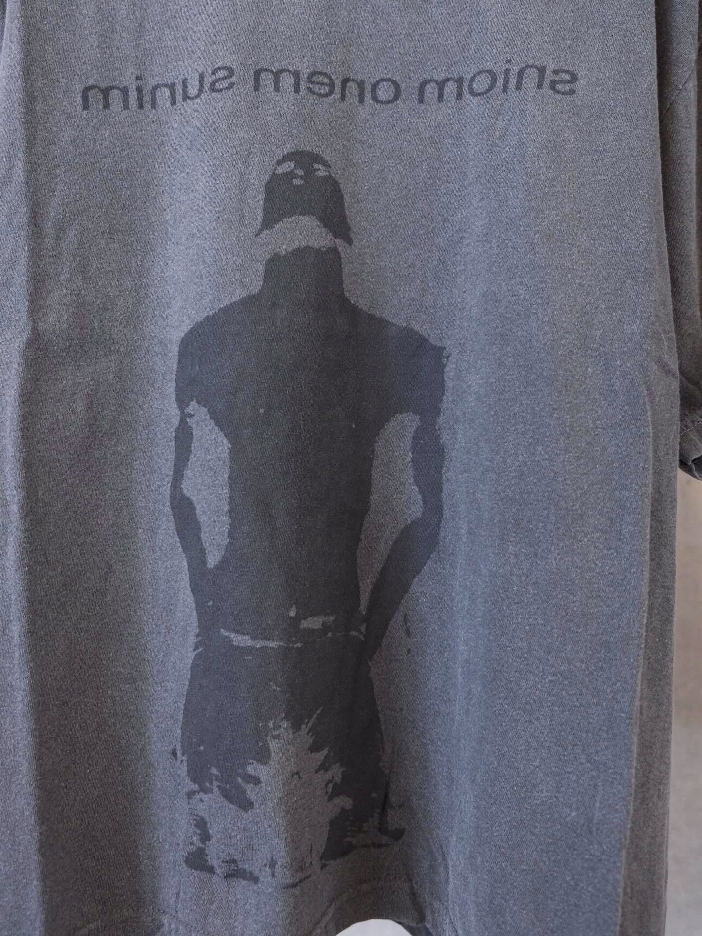 Bootleg Tee(A MAN'S SHADOW)