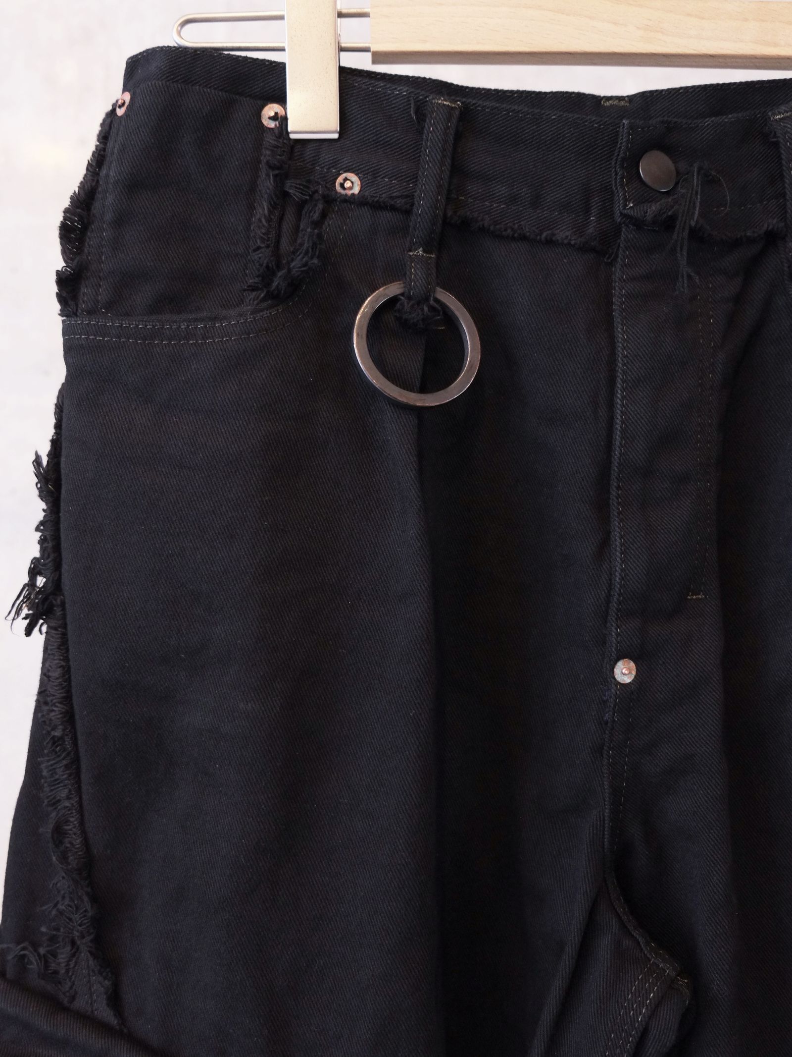 Slash Seam Twist Cargo Jeans(AFTER BLACK)