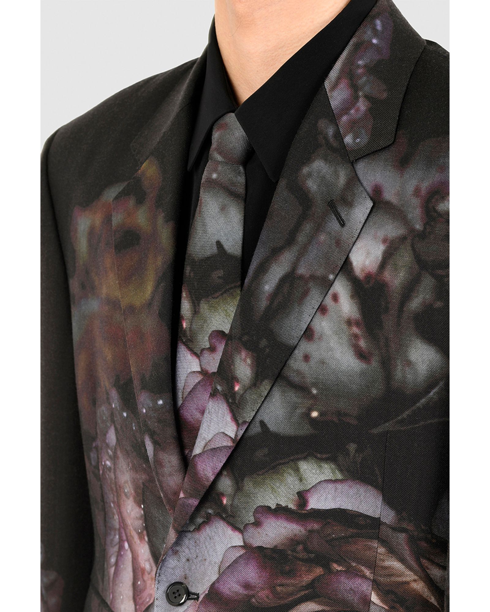 Tie