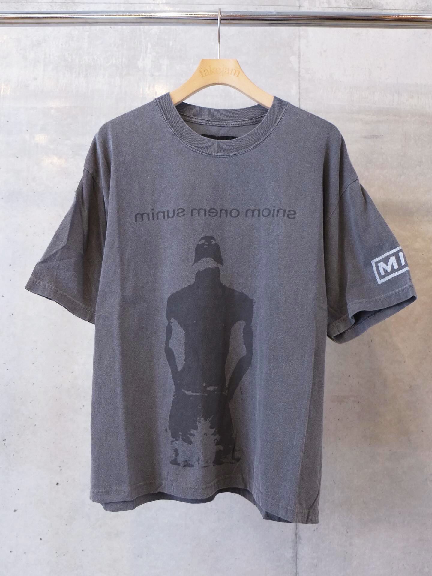 Bootleg Tee(A MAN'S SHADOW)