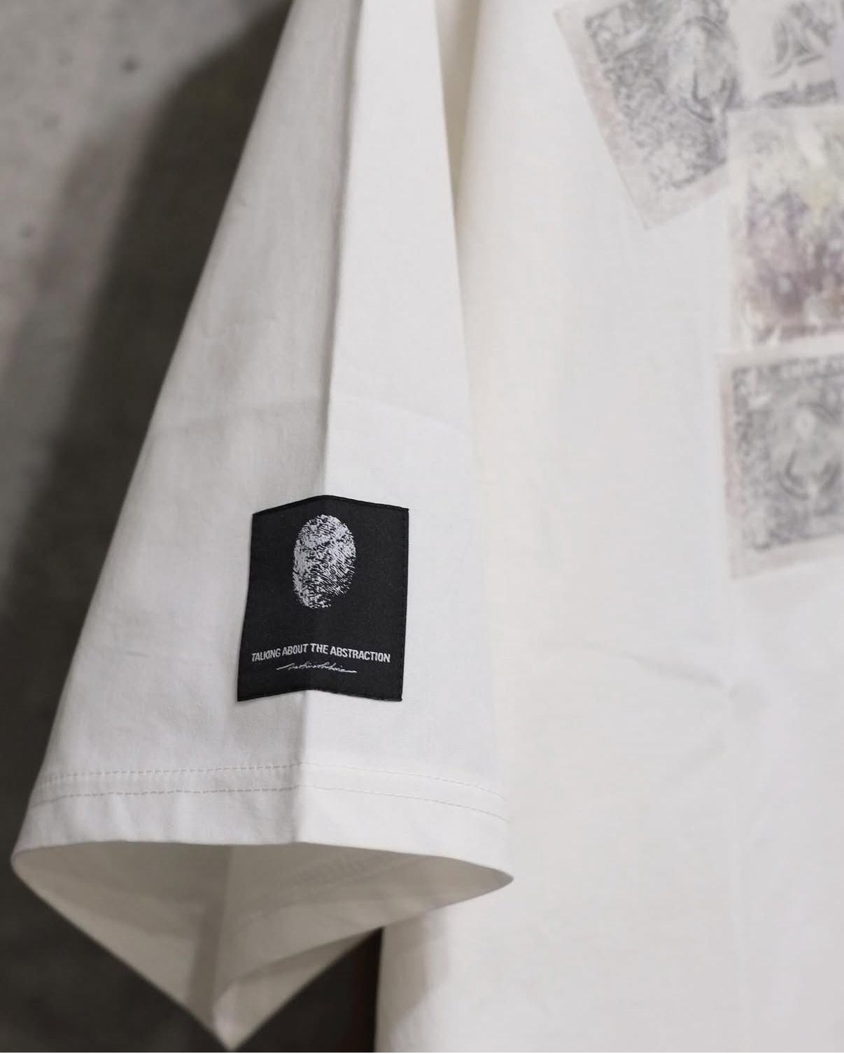 Paper Pasting Zip Shirt