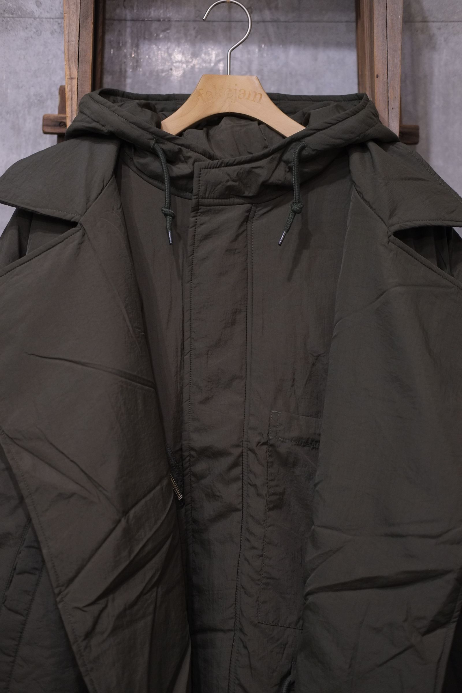 Double Cushy Hooded Jacket