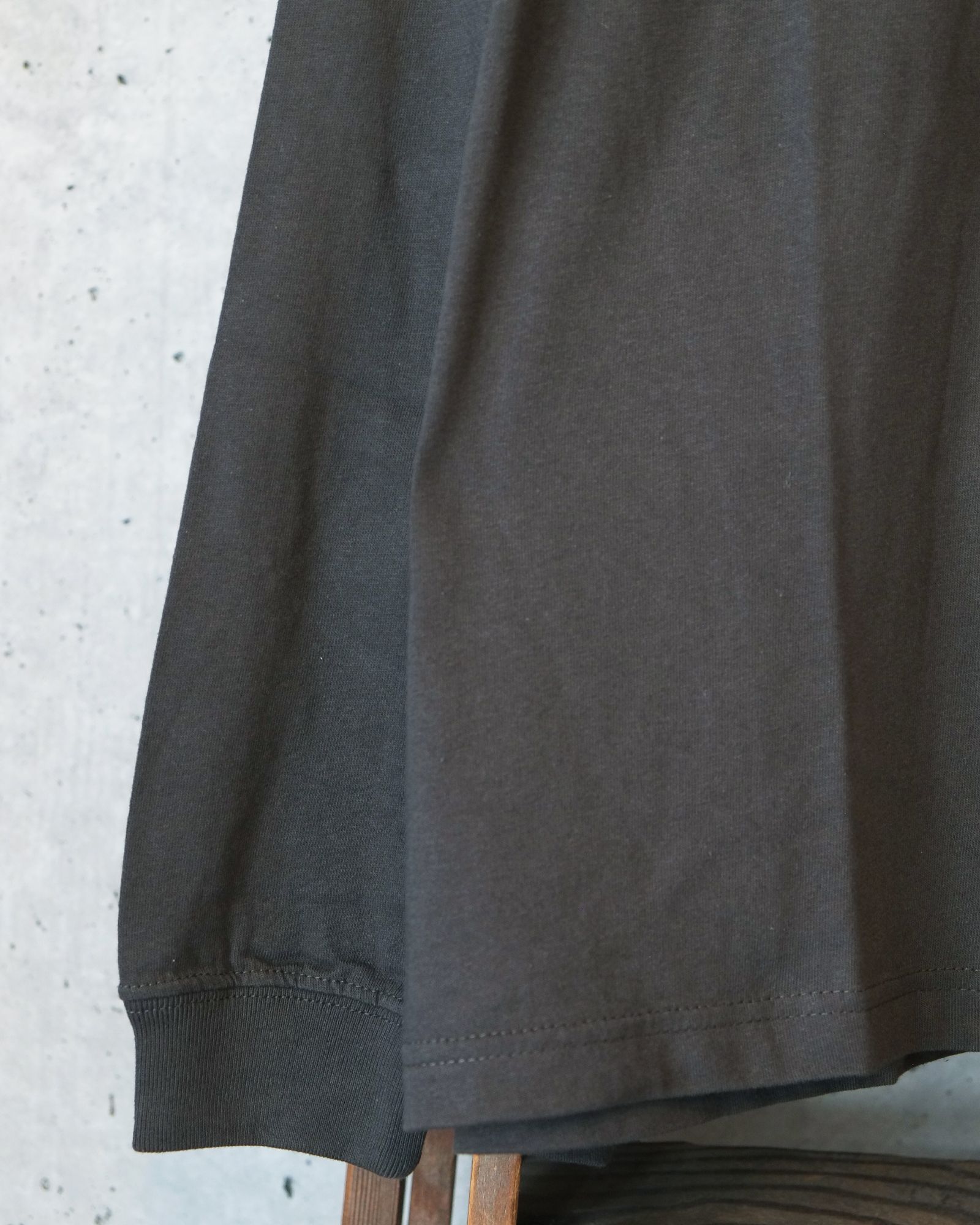 Abstract Photograph L/S Tee / ロングスリーブ Tシャツ / チャコール / MW-CT26102
